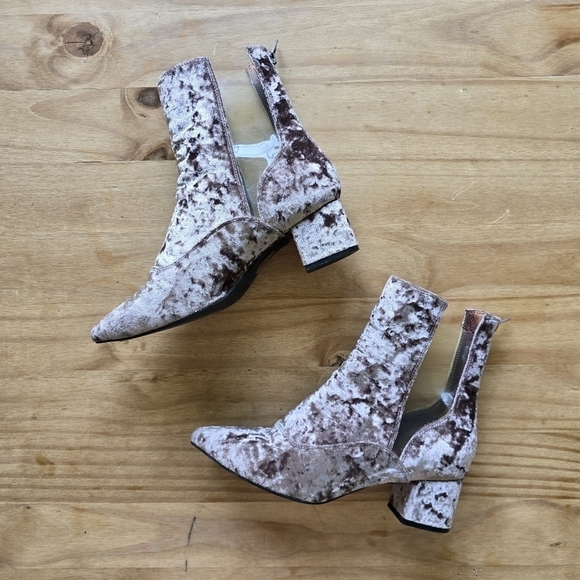 Jeffery Campbell X Free People Purple Velveteen Boho Heel Boot Ankle Boot Bootie - Picture 1 of 13